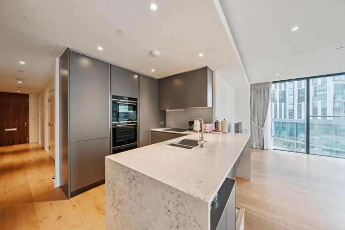 2 Bedroom Flat For Sale In Marsh Wall London, E14