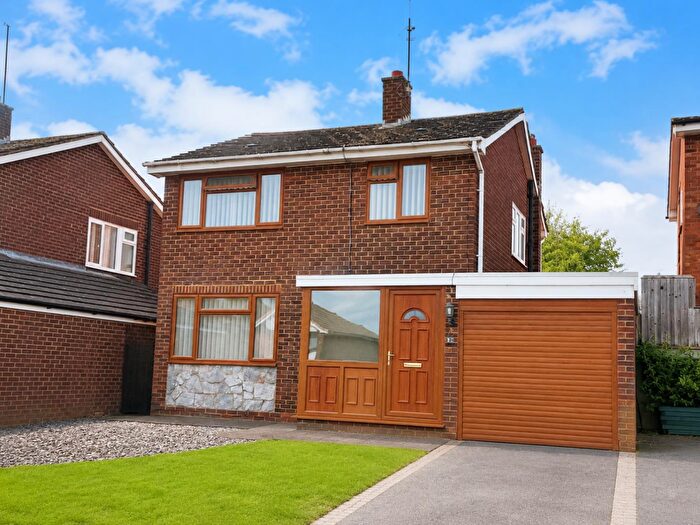 3 Bedroom Detached House For Sale In Rennishaw Way, Links View, Northampton, NN2