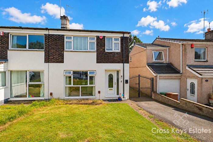 3 Bedroom Semi-Detached House For Sale In Beaumaris Road, Hartley Vale, PL3