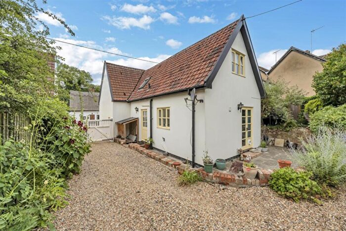 3 Bedroom Semi-Detached House For Sale In The Street, Pakenham, IP31