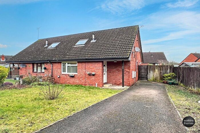2 Bedroom Detached House For Sale In Field Grove View, Hereford, HR1