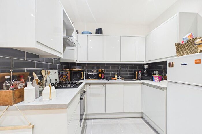 1 Bedroom Flat To Rent In Opladen Way, Bracknell, Berkshire, RG12