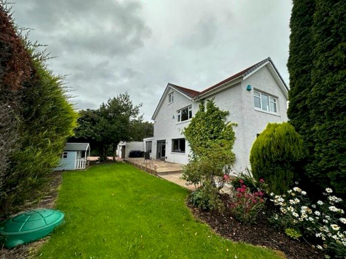 4 Bedroom Flat To Rent In Newmill Gardens, St. Andrews, KY16