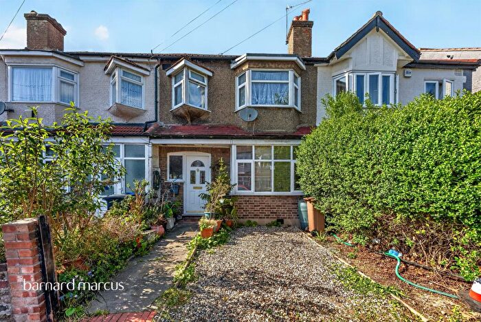 3 Bedroom Terraced House For Sale In Manor Way, Mitcham, CR4