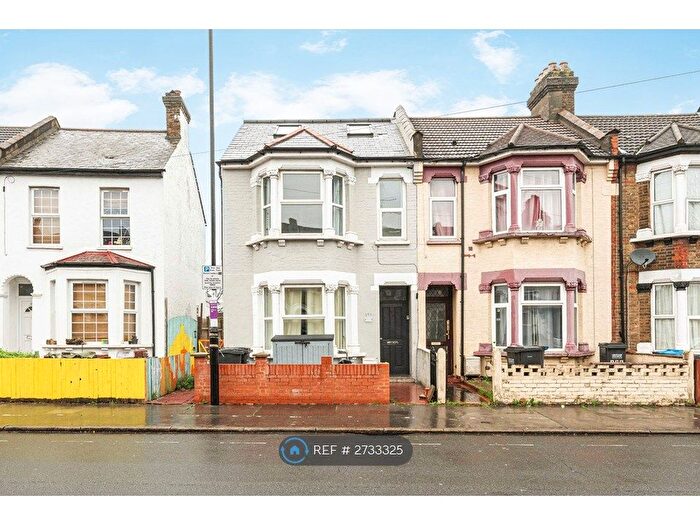 8 Bedroom Detached House To Rent In Davidson Road, Croydon, CR0