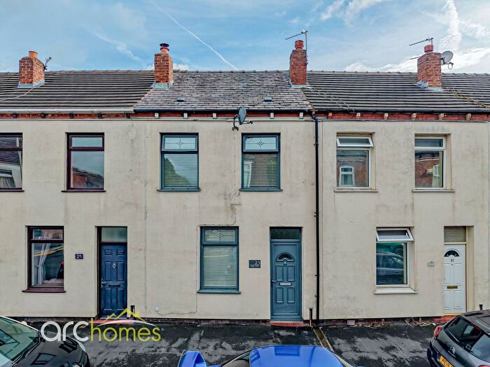 3 Bedroom Terraced House For Sale In Lord Street, Hindley, WN2
