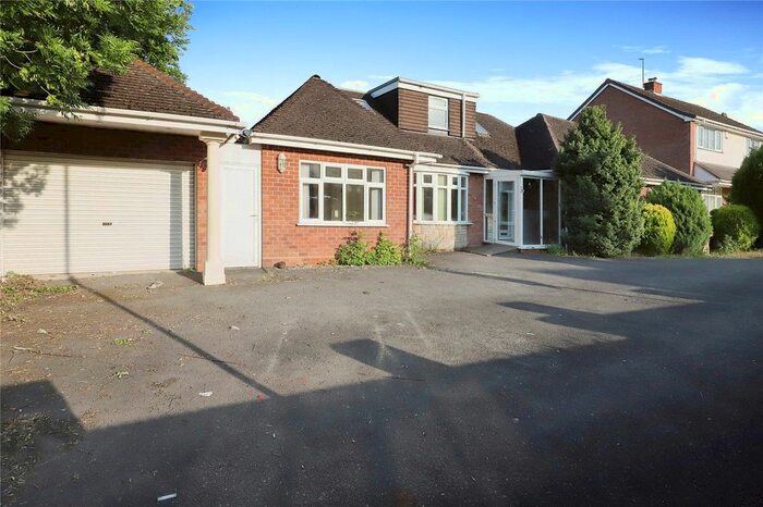 6 Bedroom Bungalow To Rent In Tyninghame Avenue, Wolverhampton, West Midlands, WV6