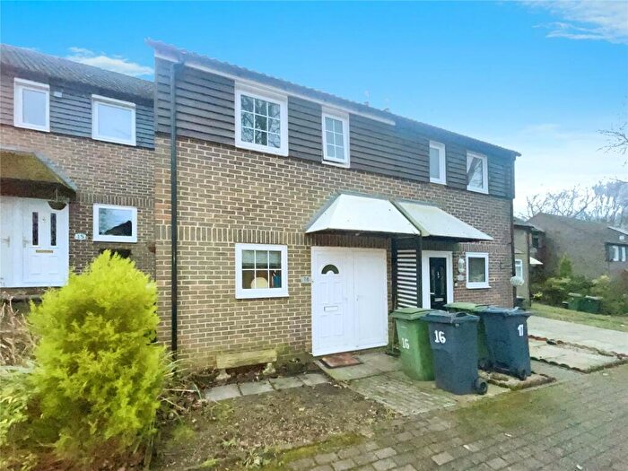 2 Bedroom Terraced House To Rent In Orbit Close, Chatham, Kent, ME5