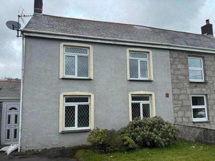 3 Bedroom House To Rent In Stenalees, PL26