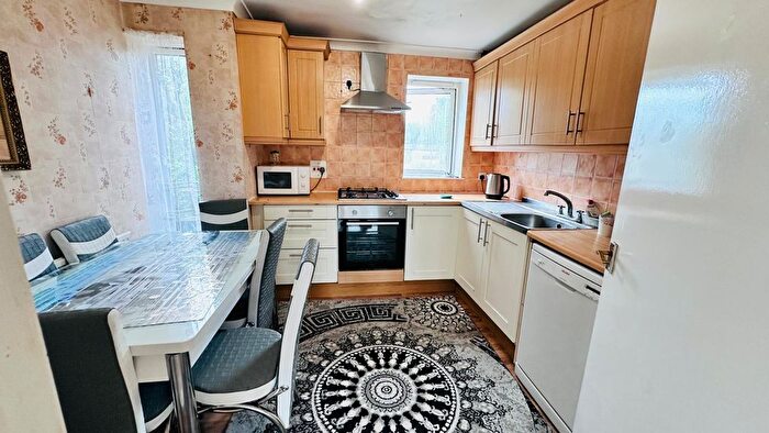 1 Bedroom Flat To Rent In Francis Road, Harrow, HA1