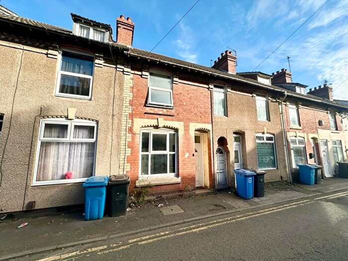 2 Bedroom House To Rent In Wellington Street, Kettering, NN16
