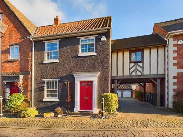 3 Bedroom Mews To Rent In Waterside Drive, Mountsorrel, LE12