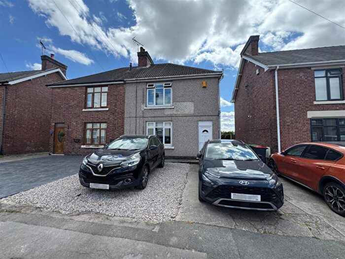 3 Bedroom Semi-Detached House For Sale In Mary Street, Kirkby-In-Ashfield, Nottingham, NG17