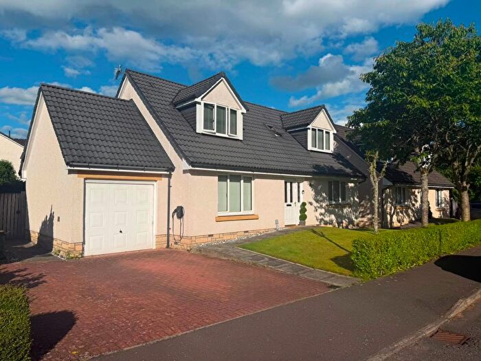 3 Bedroom Bungalow To Rent In Maxtone Court, Luncarty, Perth, PH1