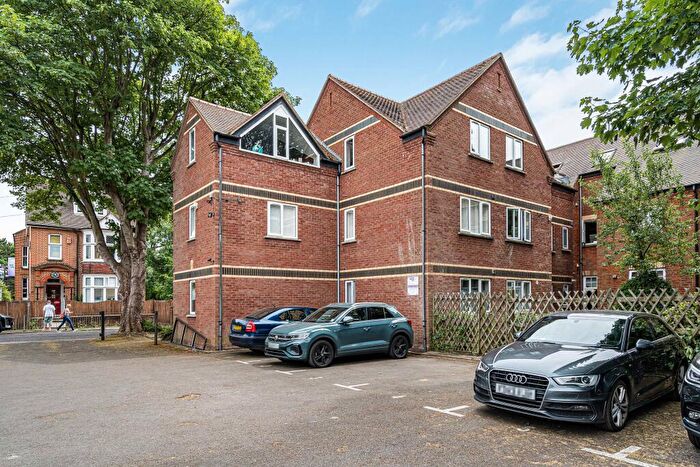 1 Bedroom Flat For Sale In St. Georges Court, St Albans, AL1