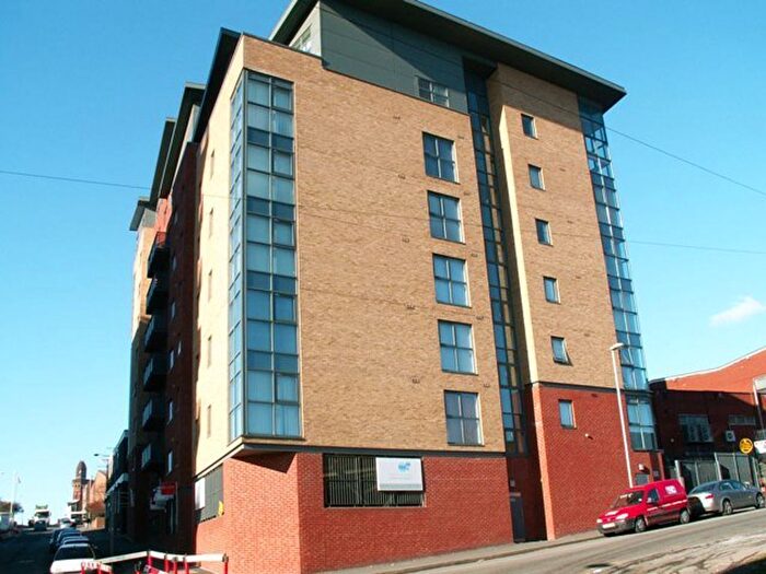 2 Bedroom Flat To Rent In () Lincoln Gate, Green Qtr, Manchester, M4