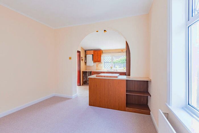 3 Bedroom Bungalow For Sale In Risdale Road, Ashton Vale, Bristol, BS3