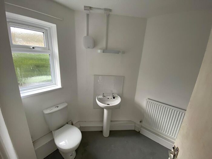 1 Bedroom Flat For Sale In Flat Challenor Close, Abingdon, Oxfordshire, OX14