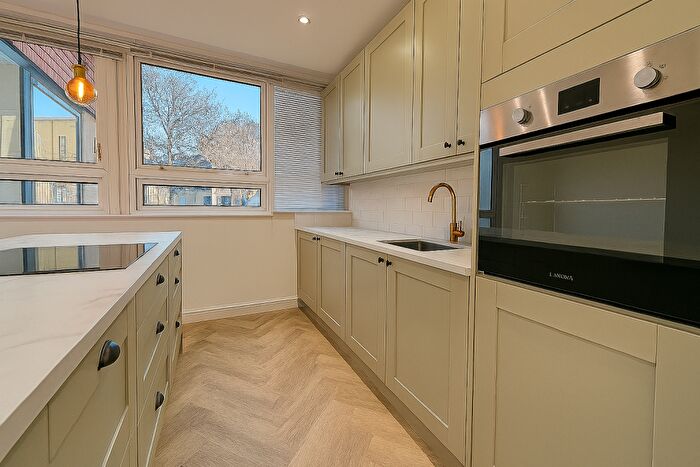 4 Bedroom House To Rent In Ashdene, SE15