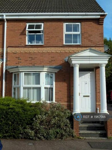3 Bedroom Semi-Detached House To Rent In Woodgate Road, Northampton, NN4