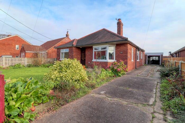4 Bedroom Detached Bungalow For Sale In Old Village Street, Gunness, Scunthorpe, DN15