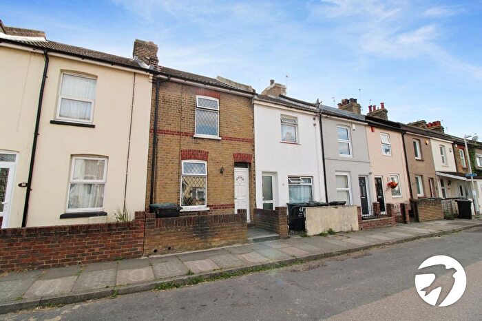 2 Bedroom Terraced House To Rent In Nelson Road, Northfleet, Gravesend, Kent, DA11