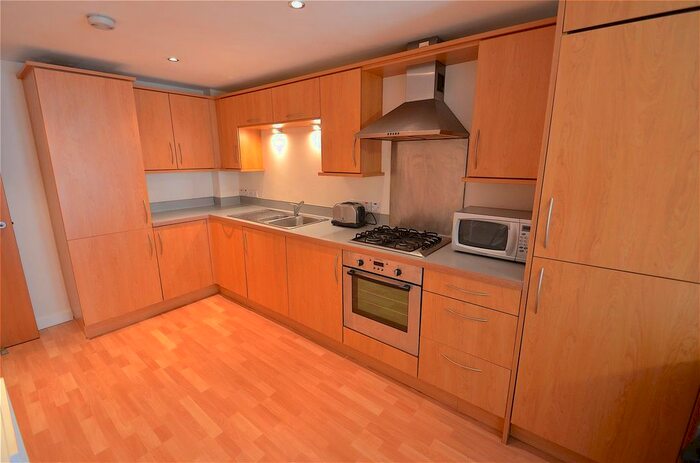 2 Bedroom Flat To Rent In Waterfront Plaza, Nottingham, NG2