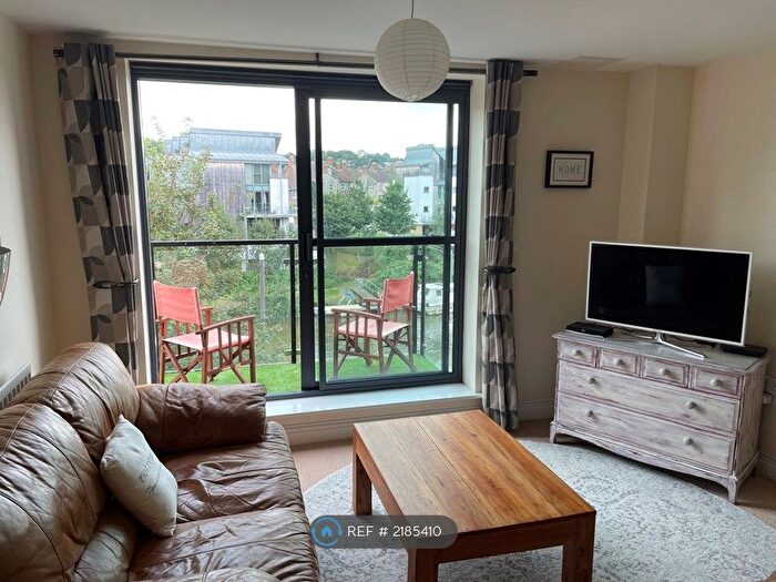 1 Bedroom Flat To Rent In Clifford Way, Maidstone, ME16