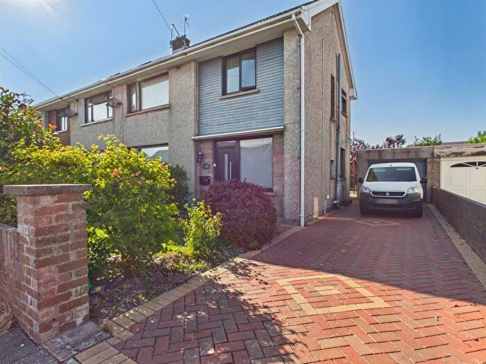 3 Bedroom Semi-Detached House For Sale In Hall Drive, North Cornelly, Bridgend, CF33