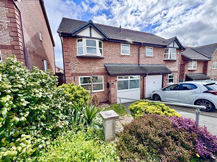 3 Bedroom House For Sale In Conolly Close, Penrhyn Bay, Llandudno, LL30