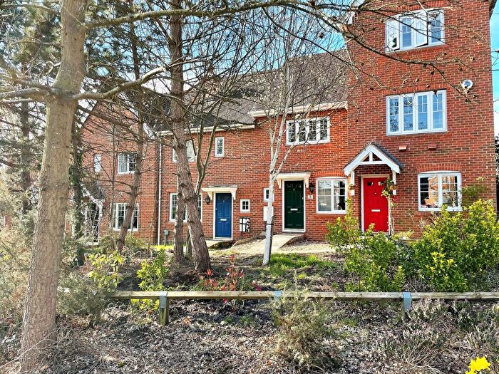 2 Bedroom Terraced House To Rent In Wintney Street, Fleet, Hart, GU51