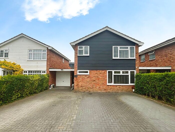 4 Bedroom Detached House For Sale In Stafford Close, Taplow, Maidenhead, SL6
