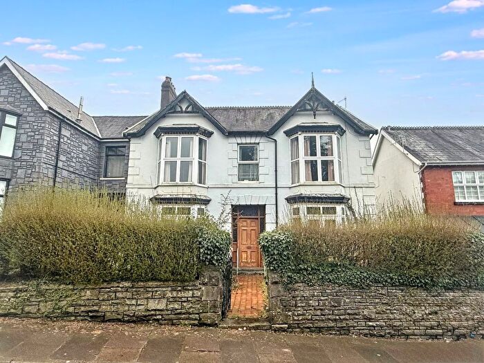 4 Bedroom Semi Detached House For Sale In Bryngwyn, Abernant Road, Aberdare, Mid Glamorgan, CF44