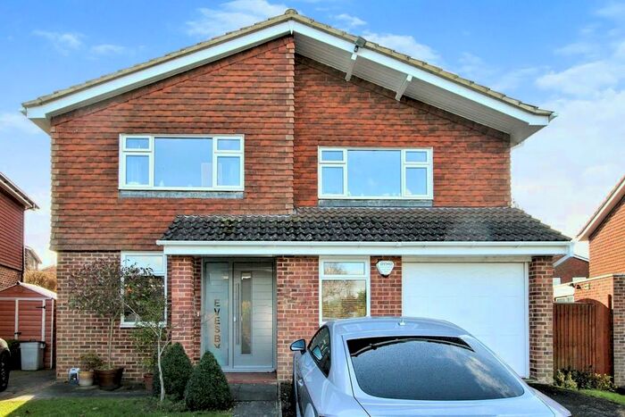 4 Bedroom Detached House To Rent In Stanhope Way, Riverhead, Sevenoaks, TN13
