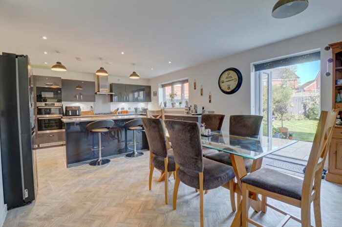 5 Bedroom Detached House For Sale In Barley Close, Longwick, Princes Risborough, Buckinghamshire, HP27