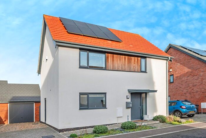 3 Bedroom Detached House For Sale In Beehive Way, Bawdeswell, Dereham, NR20