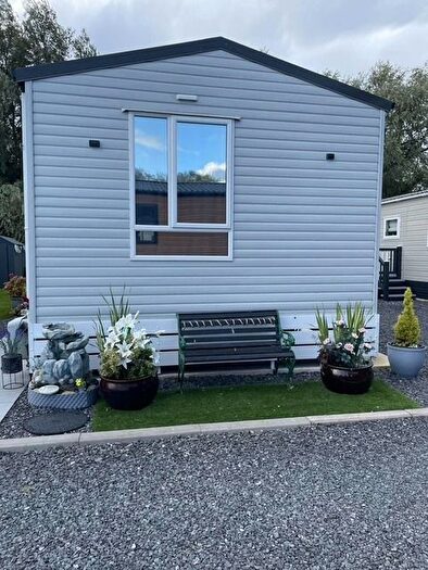 2 Bedroom Park Home For Sale In River Road, Thornton-Cleveleys, FY5