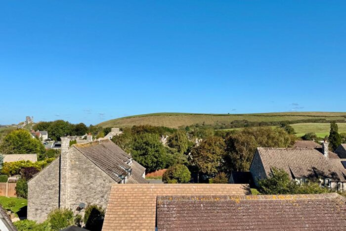 7 Bedroom Detached House For Sale In East Street, Corfe Castle, BH20 - Photo 4