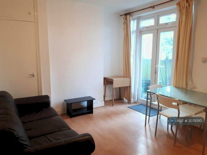 1 Bedroom Flat To Rent In Beresford Avenue, Wembley, HA0