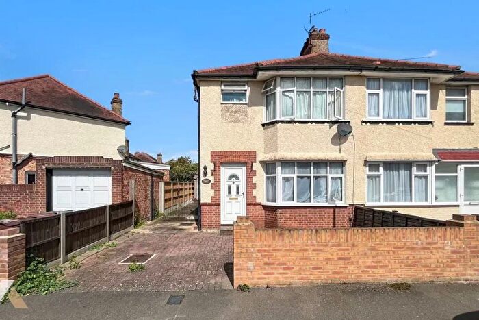 3 Bedroom Semi Detached House To Rent In Craigwell Avenue, Feltham, TW13