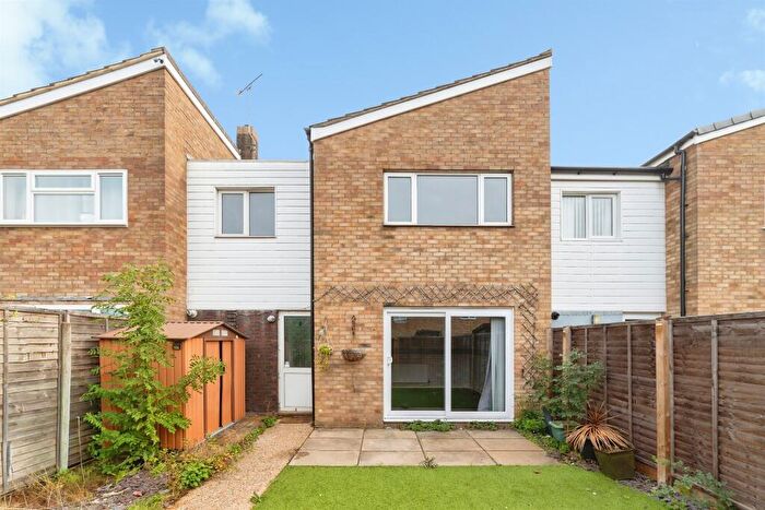 3 Bedroom Terraced House For Sale In Ascot Crescent, Stevenage, SG1