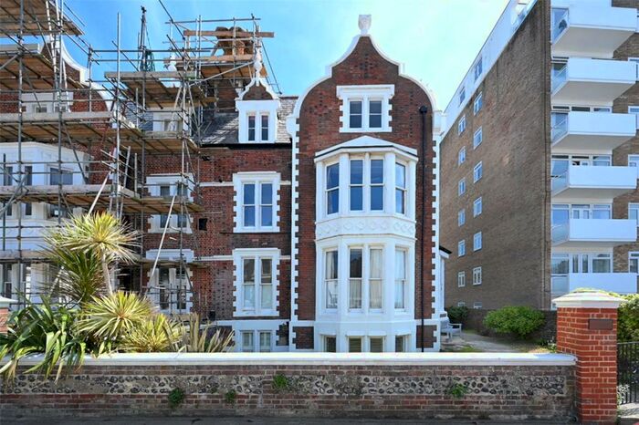 Studio To Rent In Medina Villas, Hove, East Sussex, BN3