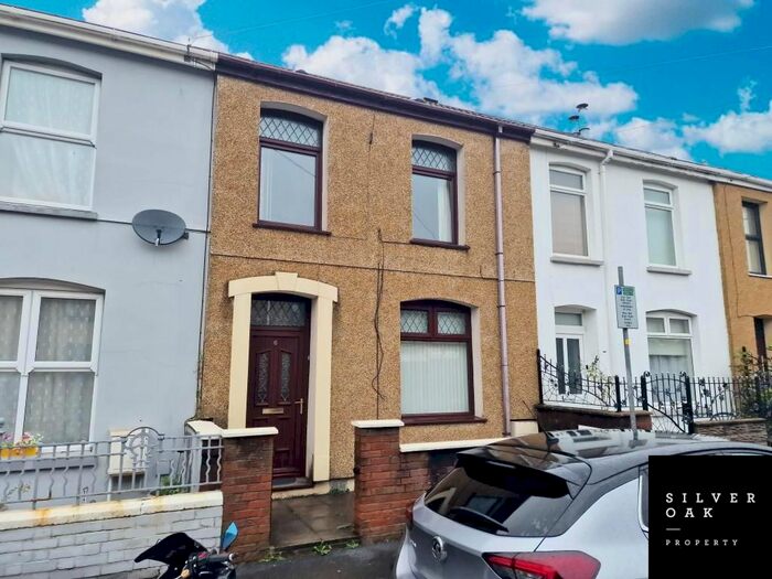 3 Bedroom Terraced House To Rent In Elizabeth Street, Llanelli, SA15