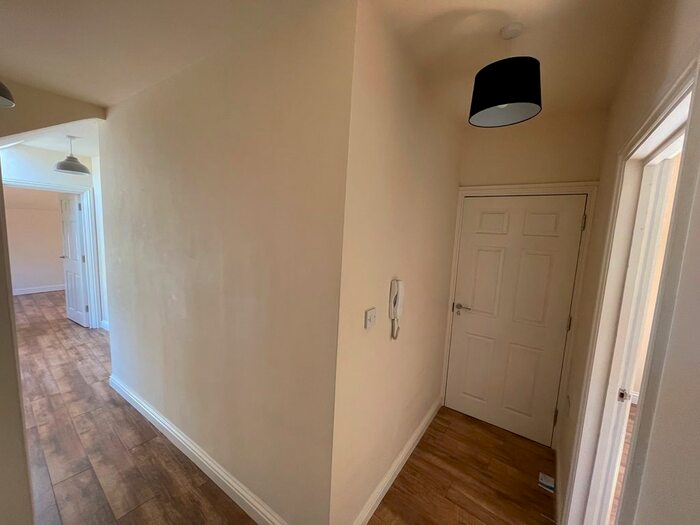 2 Bedroom Flat To Rent In Princes Street, Gravesend, DA11