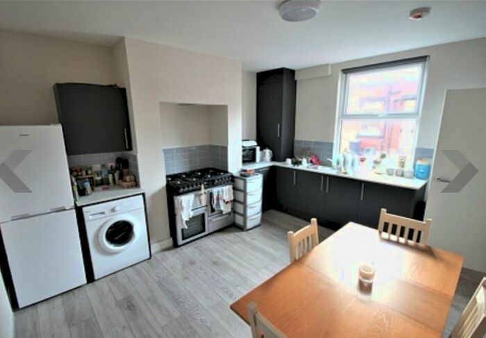 4 Bedroom Terraced House To Rent In Thornville Place, Leeds, West Yorkshire, LS6