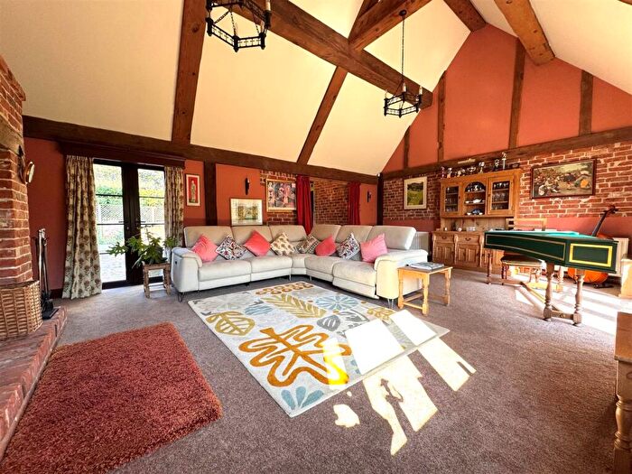 3 Bedroom Barn Conversion For Sale In Old London Road, Capel St. Mary, Ipswich, IP9