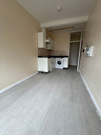 Studio To Rent In West Street, Erith, DA8