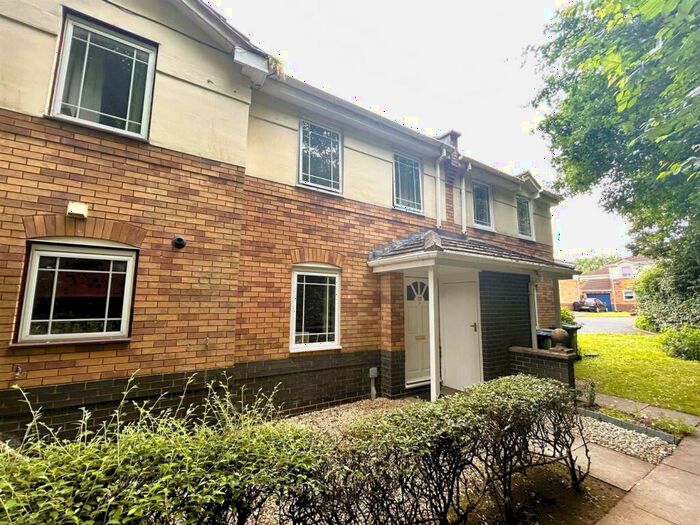 2 Bedroom Terraced House For Sale In Beverley Way, Chippenham, SN14