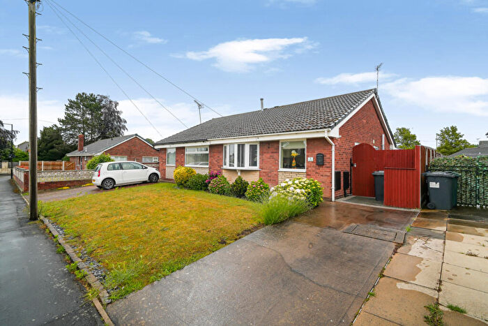2 Bedroom Semi-Detached Bungalow For Sale In Atterby Drive, Doncaster, DN11