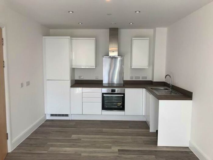 1 Bedroom Apartment To Rent In Schooner Drive, Cardiff, CF10